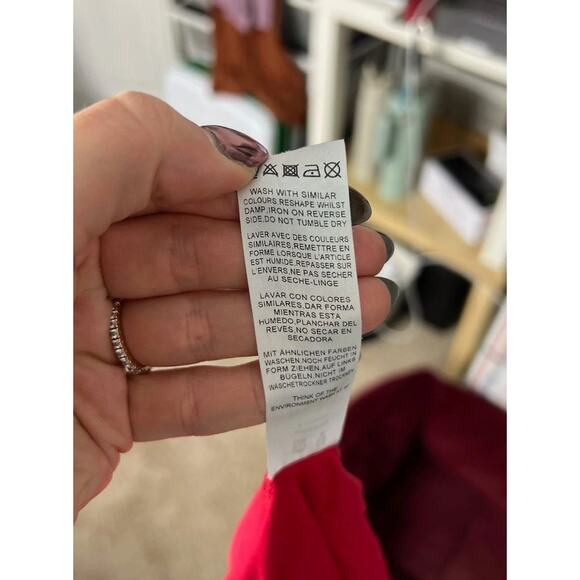 ASOS Red Halter Bodysuit Size 6 US / 10 UK Sleeveless Stretchy Clubwear Festival - Picture 6 of 6